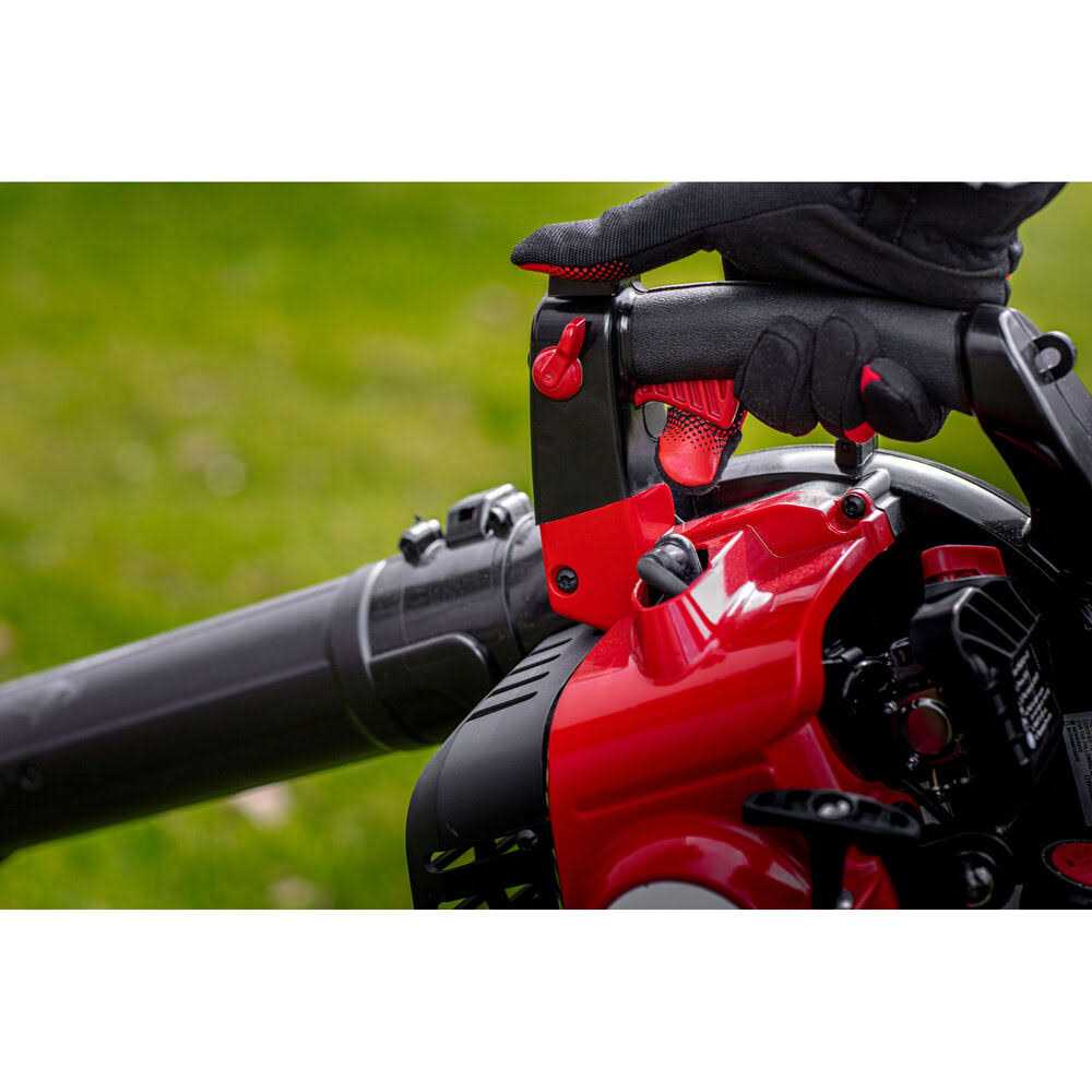 Troy-Bilt 205 MPH 450 CFM 27cc 2-Cycle Full-Crank Engine Gas Leaf Blower with Vacuum Kit Included - Image 2