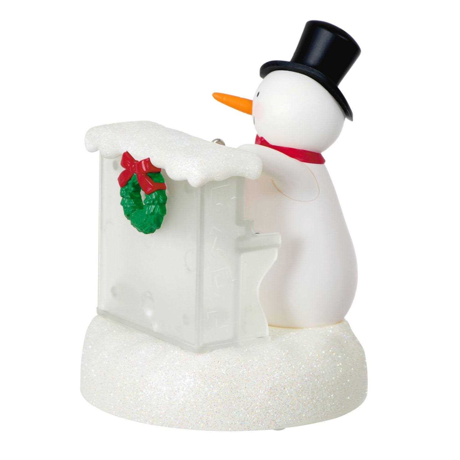 Hallmark 2023 Sing-Along Showman Snowman Musical Ornament - Image 5