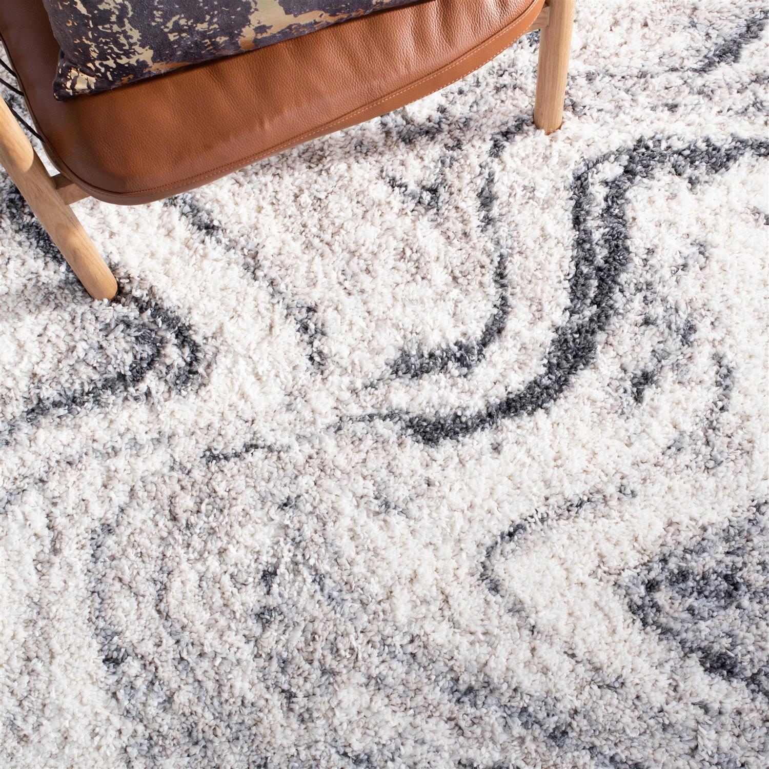 Safavieh Fontana Shag Collection Rug - Image 4